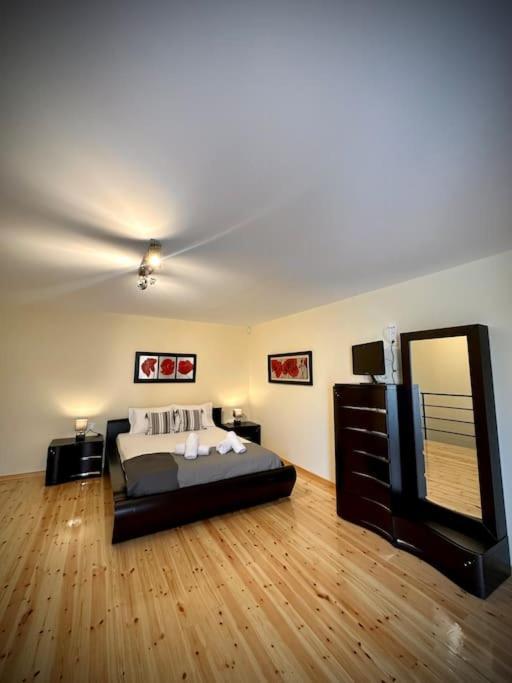 Apartament Red Harmony By The Sea Pool And Balcony Kalamata Zewnętrze zdjęcie